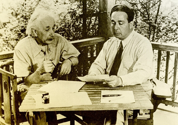 A photo of Leo Szilard and Albert Einstein re-enacting the writing of the letter to FDR that launched the Manhattan Project.