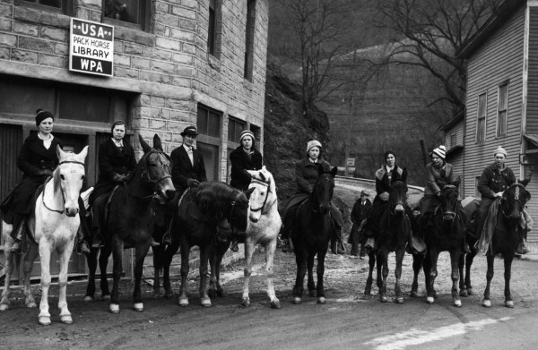 A group of "book women" on horseback in Hindman, Kentucky, 1940. KENTUCKY LIBRARY AND ARCHIVES